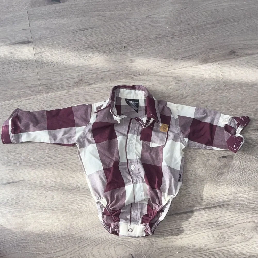 American Hawk Boys Plaid Long Sleeve Button Front Snap Bodysuit 6-9 Months